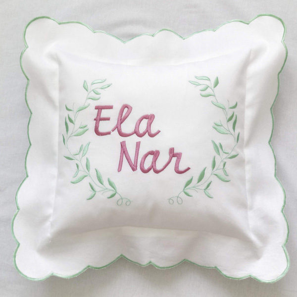 personelized-ornament-pillow-3